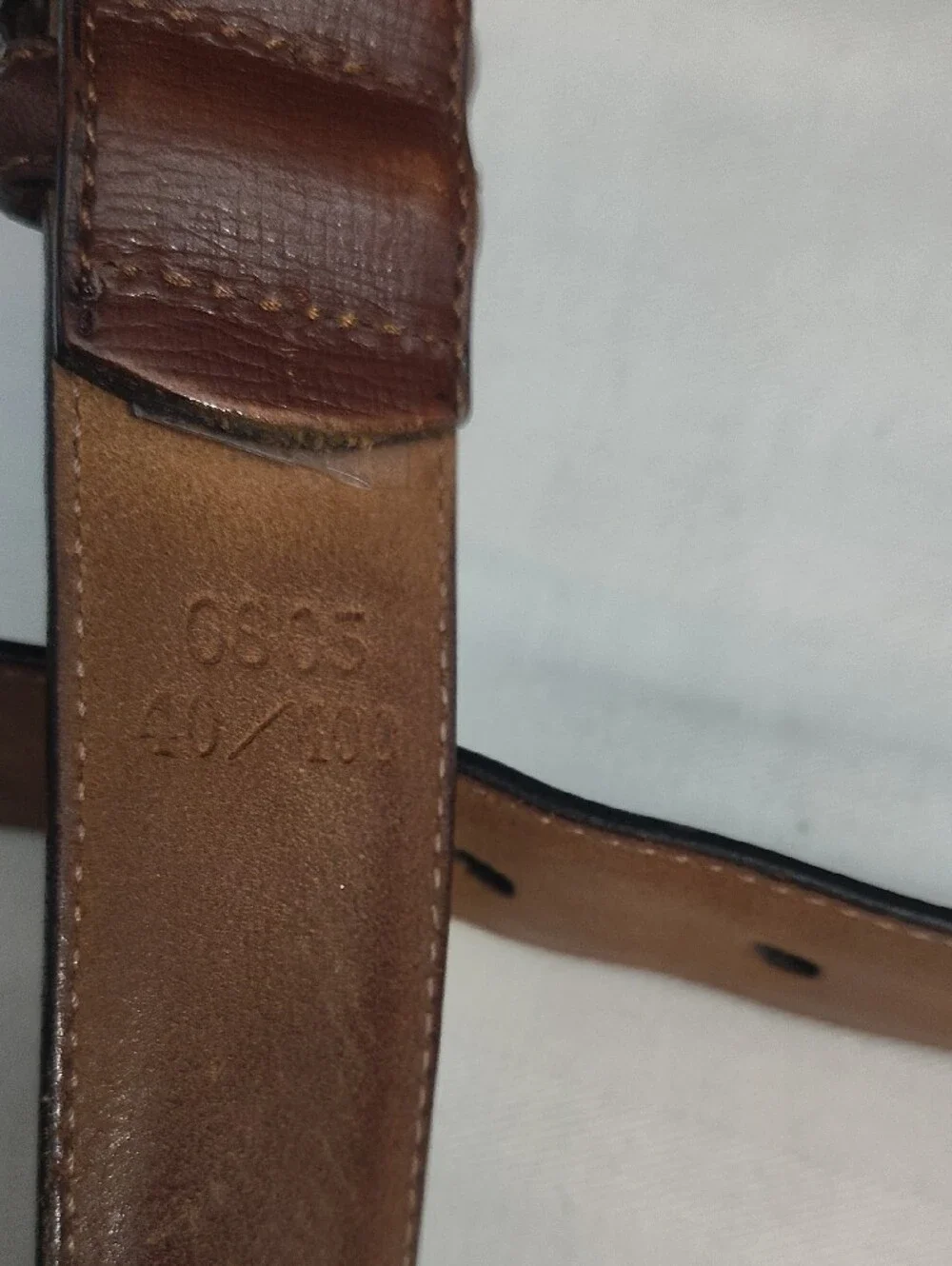 Tommy Hilfiger Brown Leather Men’s Belt with Flag Accent